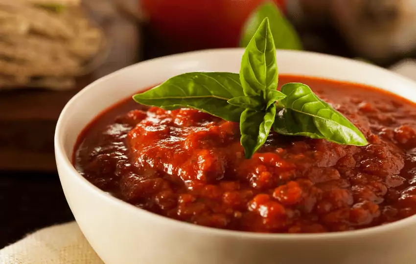 marinara sauce is a popular italian rich tomato sauce that is typically made with tomatoes garlic onions and herbs