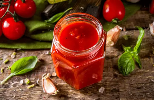 to make a substitution for marinara sauce you can use tomato sauce