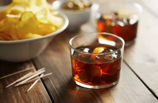fortified wine vermouth is a famous alternative for pastis