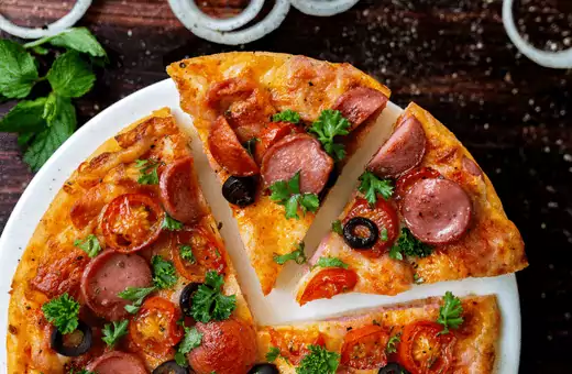 Monterey jack vs mozzarella -which is best for pizza