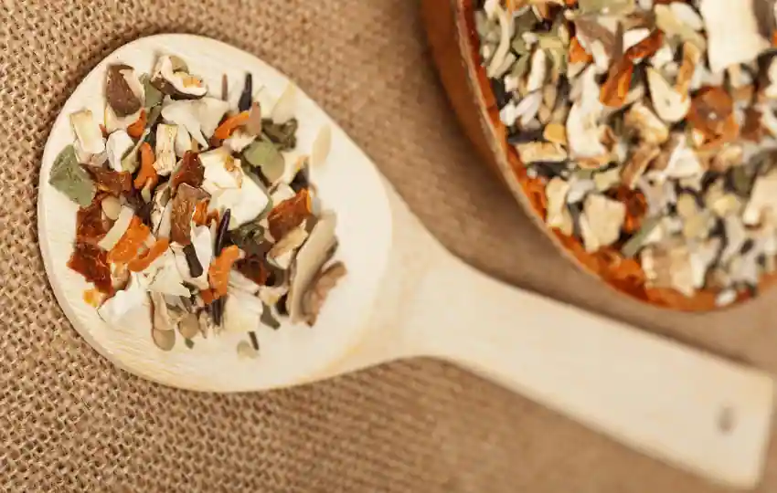 dry onion soup mix is a seasoning blend that is used to make flavorful onion soup