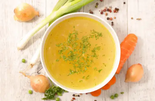 Vegetable broth is another excellent Dashi substitute for vegans and vegetarians.