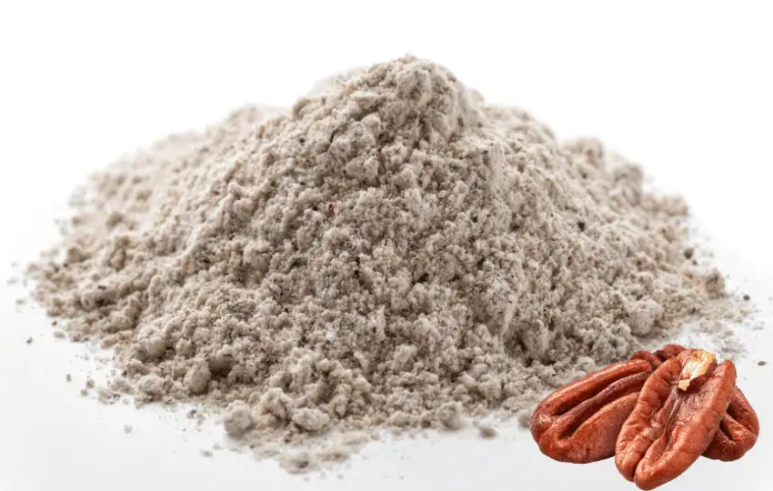Ground pecan meal is a form of flour made from finely ground pecans. It is high in fiber, protein, and healthy fats and contains no added sugars or preservatives. 