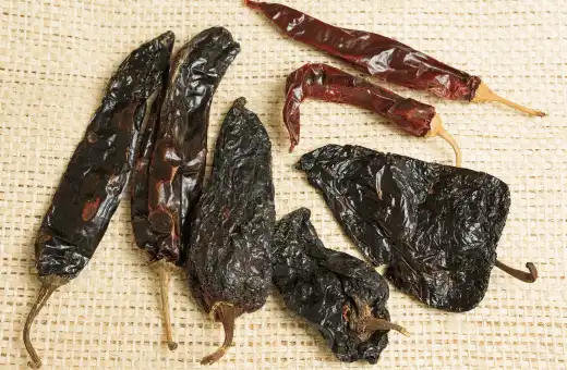 ancho chili is cascabel chiles substitutes