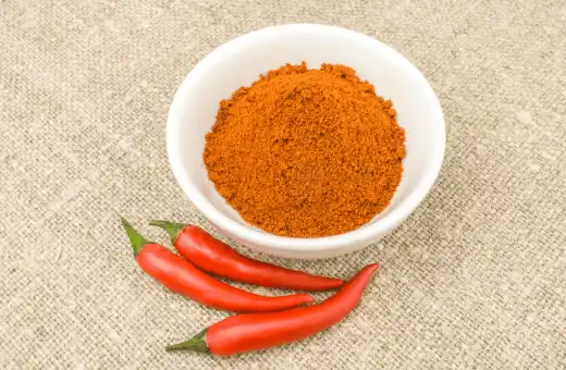 cayenne pepper is an ideal alternative for Sriracha
