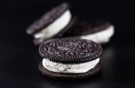 oreos are the closest alternative for biscoff cookies